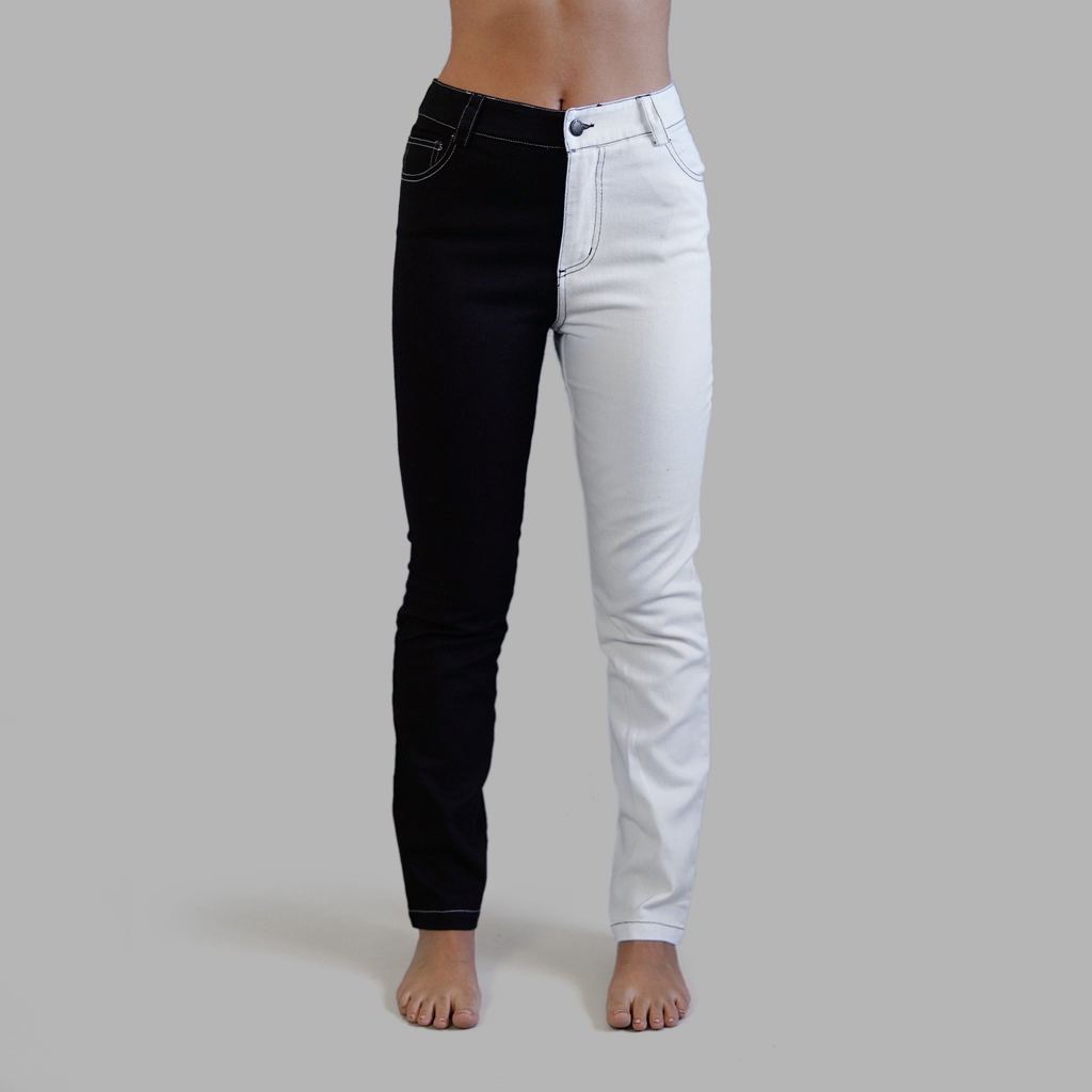 White Black Blvck Jeans Singapore | 456207-HRV